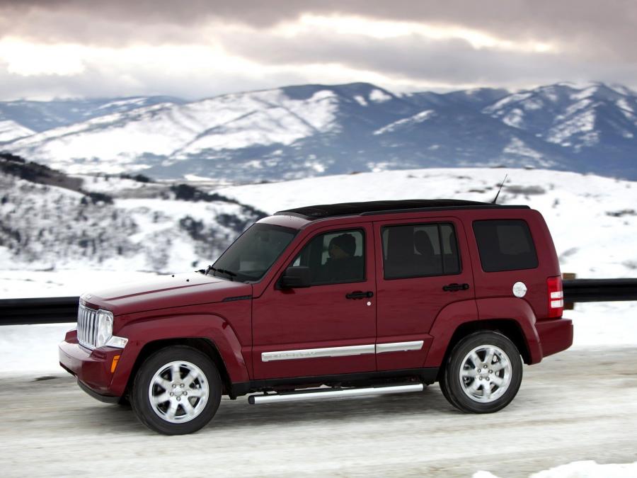  Jeep Liberty 2007 года  (фото 24 из 25)